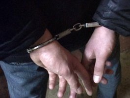 Задержан 36-летний житель улицы Железнодорожной подозреваемый в совершении грабежа