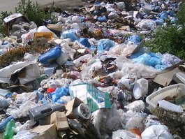 В городе Гусеве выявлены несанкционированные свалки мусора