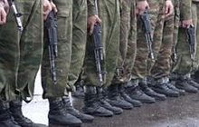 Избивший солдатов в военной части Гусева офицер получил 3 года условно