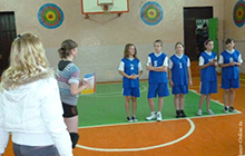 В спортзале школы № 3 ДЮСТЦ провёл соревнования по волейболу «Летающий мяч»