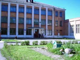 Гусевский суд обязал школу № 3 оборудовать ограждением периметр территории учреждения