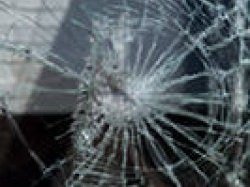 Гусевским судом оштрафован житель города разбивший стекла у автомобиля соседа