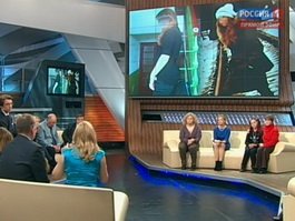 Полная версия передачи «Прямой эфир» с Михаилом Зеленским, о избиении школьницы