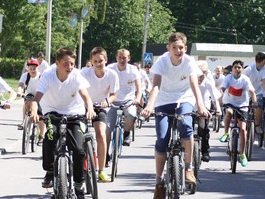В Гусеве прошел велопробег, посвященный Дню России