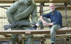 На заводе в подмосковном Жуковском заканчивается формовка памятника «Штыковая атака»