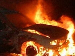 В поселке Калининское сгорел автомобиль «Ауди»