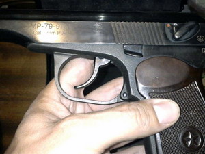 В Гусеве полицейские привлекли мужчину к ответственности за нападение с пистолетом на рабочего