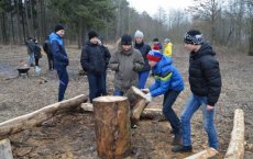 21 февраля прошел субботник в ГРЭСовском лесу