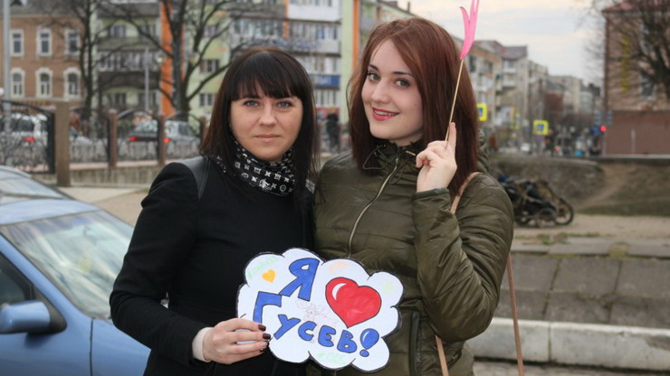 Активисты ПМК провели акцию «Воспевая край родной»
