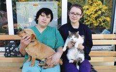 Студенты  агропромышленного колледжа  посетили приют для бездомных животных в Озерском районе