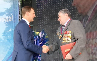 В этом году двадцатым «Почетным гражданином Гусева» стал Владимир Логвинович