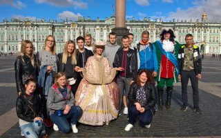 В рамках проекта «Польско-Российский обмен Молодежи»  Гусевские студенты посетили Санкт-Петербург