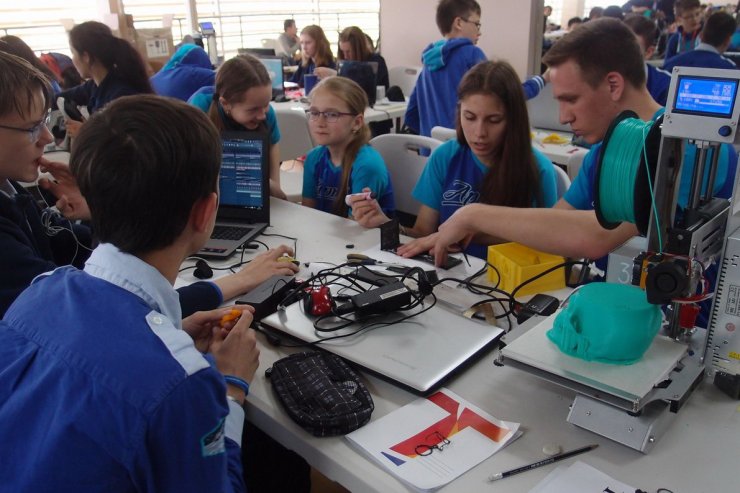Школьники из Гусева одержали победу на Всероссийской олимпиаде по 3D-технологиям
