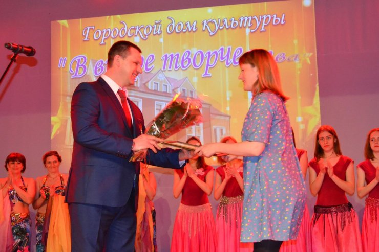 Коллектив ГДК «Тайя» удостоился похвалы от депутата областной Думы