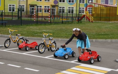 В рамках празднования Дня защиты детей в детском саду №6 прошло открытие автогородка