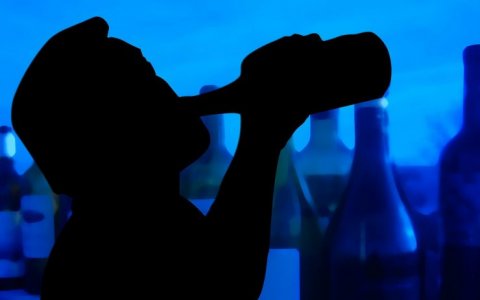 Разрешение на продажу алкоголя в магазине «Бутыль» было выдано на основании поддельных документов