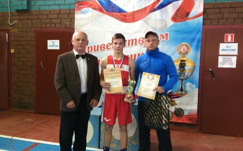 Гусевские боксеры отличились на международном турнире в Псковской области