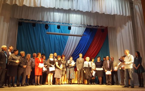 В Черняховске наградили активных участников выборов губернатора 2017 года