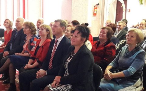 Общеобразовательная школа в посёлке Маяковское отметила 70-летний юбилей