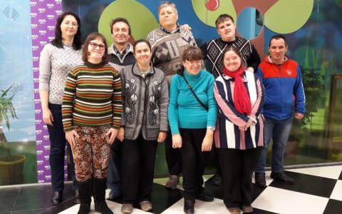 Воспитанники комплексного социального центра посетили зоопарк «СТРАНА ЕНОТиЯ» в Калининграде