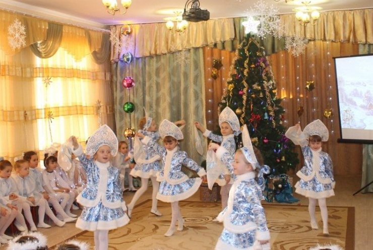 В детском саду №11 прошел муниципальный Рождественский фестиваль «Сияние Звезды-2018»