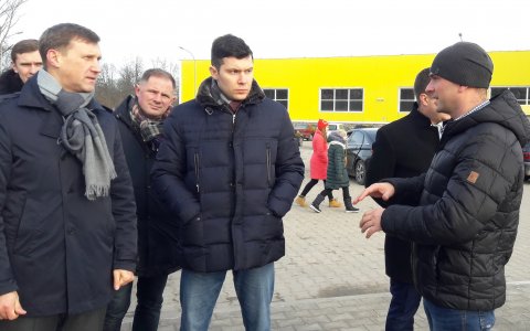 Антон Алиханов пообещал посодействовать в создании бювета с минеральной водой на территории ФОКа
