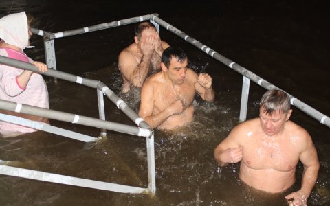 ГО и ЧС  информирует о мерах безопасности во время Крещенских купаний