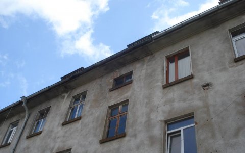 Жители дома № 19 на улице Советской жалуются на удручающее состояние своего жилища