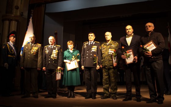 В ДО прошло торжественное собрание, посвященное Дню защитника Отечества и юбилею Красной Армии