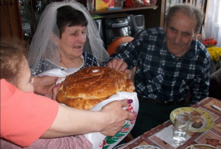 Семейная пара из Ольховатки отпраздновала золотую свадьбу