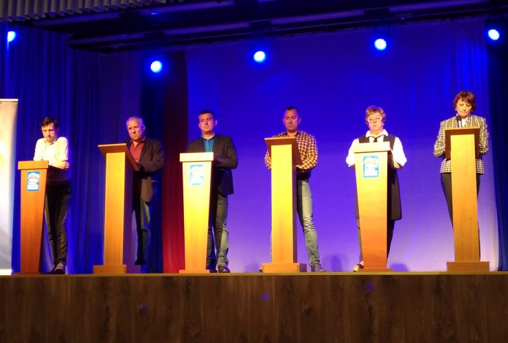 В Гусеве прошли дебаты кандидатов в окружной совет депутатов от «Единой России»