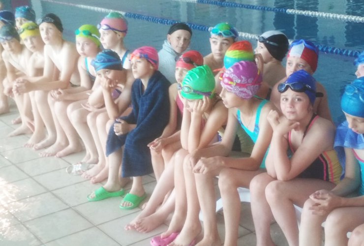 В Гусеве прошли соревнования по плаванию, посвящённые Дню города