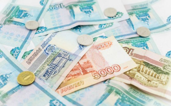 В Гусеве начальник гауптвахты украл у арестованного 48 тысяч рублей