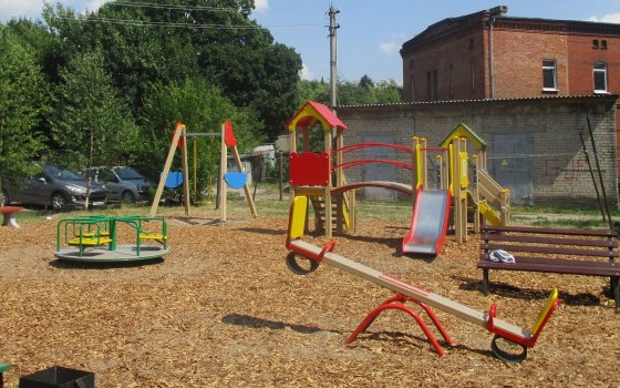 В рамках Программы конкретных дел в Гусеве установлено четыре детских игровых площадки