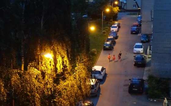 Дворовая территория дома № 43 по проспекту Ленина вновь приобрела освещение