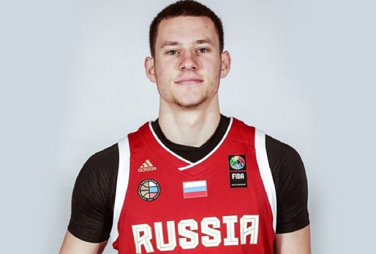 Баскетболист из Гусева выиграл молодёжный кубок мира в составе сборной России по стритболу