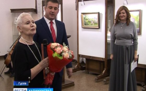 Вдова известного живописца передала коллекцию работ мастера в дар Гусевскому музею