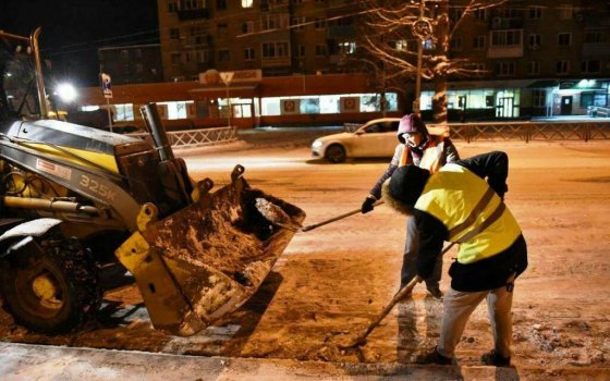 Александр Китаев потребовал наказать виновных за плохую уборку улиц от снега