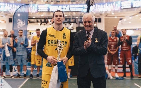 Наш земляк из баскетбольной команды «Гагарин» был удостоен сразу двух персональных наград