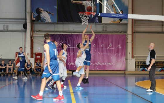 Сегодня в гусевском ФОКе прошли игры в рамках областного чемпионата по баскетболу