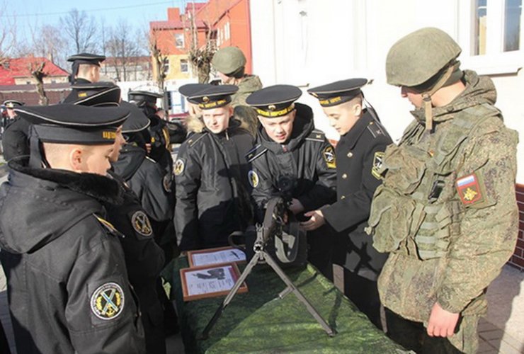 Более 100 кадетов из Гусева пополнили ряды Юнармии