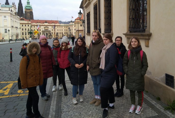 Юные Гусевские художники посетили Прагу