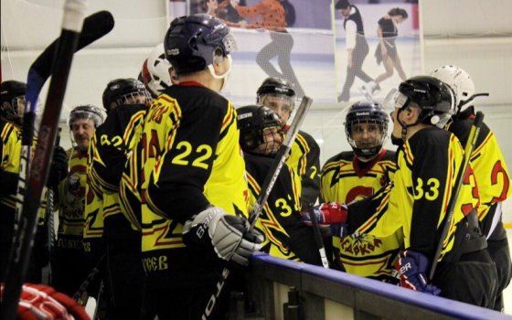 5 апреля в рамках областного чемпионата по хоккею состоится финальная игра между командами «Ледокол» и «Амур»