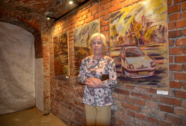 В городском музее открылась персональная выставка работ Елены Печуриной «Я люблю этот свет на земле...»