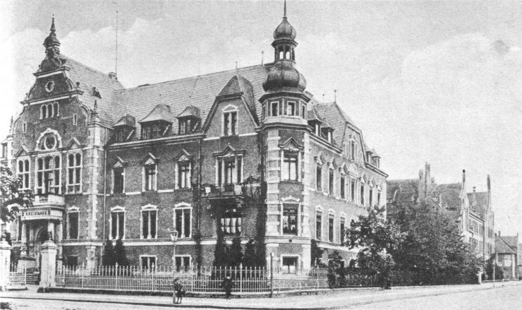 Здание районного управления Гумбиннена. Фотография сделана в 1908 году