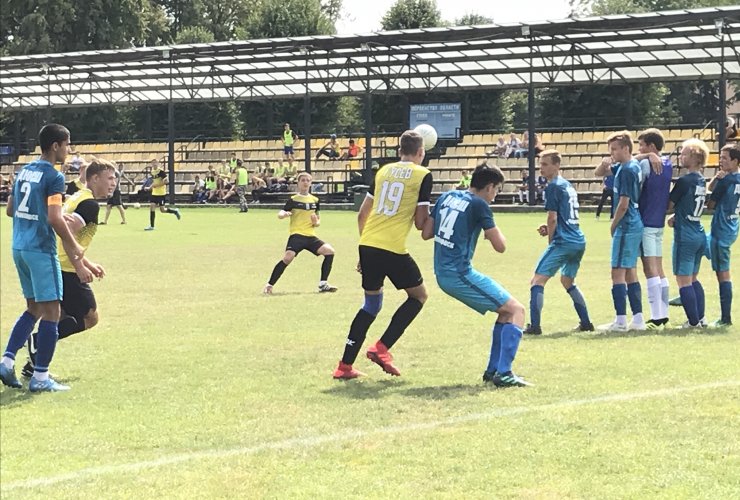 В Гусеве при поддержке ЛДПР прошел ежегодный футбольный турнир