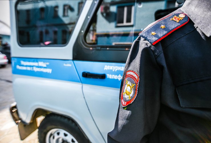 Гусевские полицейские задержали мужчину за угон автомобиля у односельчанина после совместной попойки