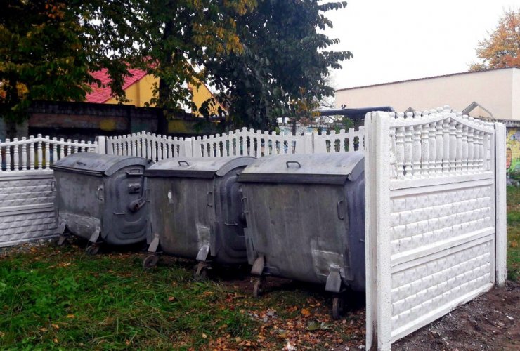 Региональные власти закупают мусорные контейнеры на 22 млн рублей