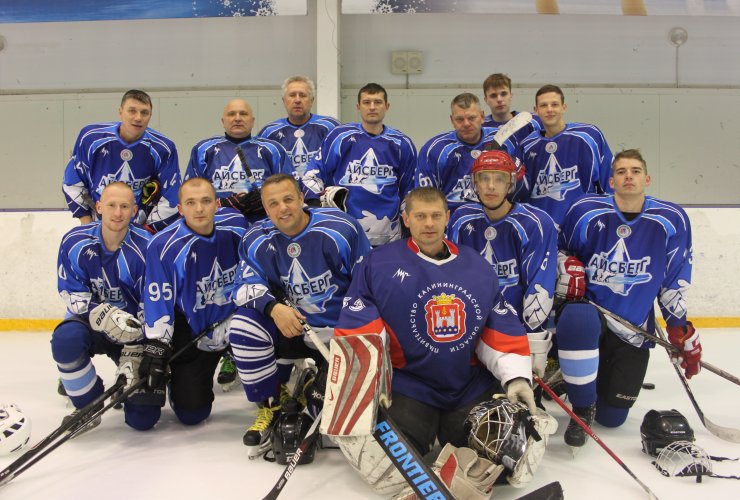 Гусевская хоккейная команда «Айсберг» обыграла «БалтФлот» из Калининграда