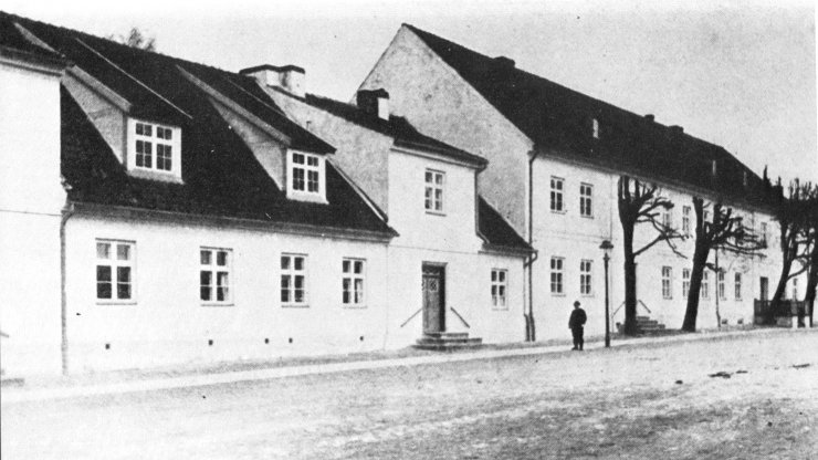 Здание первого городского госпиталя на Зальцбургерштрассе. Фотография 1930 года